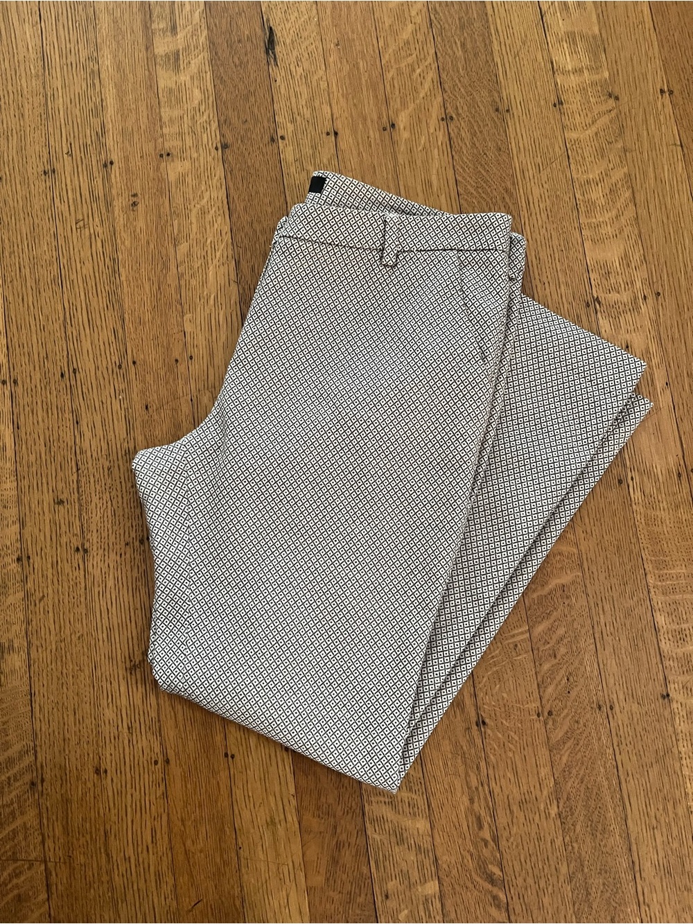 MaxMara Black & White Micro-Geo Capris